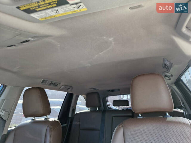 Черный Тойота Хайлендер, объемом двигателя 3.5 л и пробегом 49 тыс. км за 20900 $, фото 21 на Automoto.ua