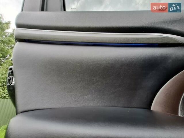 Чорний Тойота Хайлендер, об'ємом двигуна 3.46 л та пробігом 160 тис. км за 35200 $, фото 10 на Automoto.ua