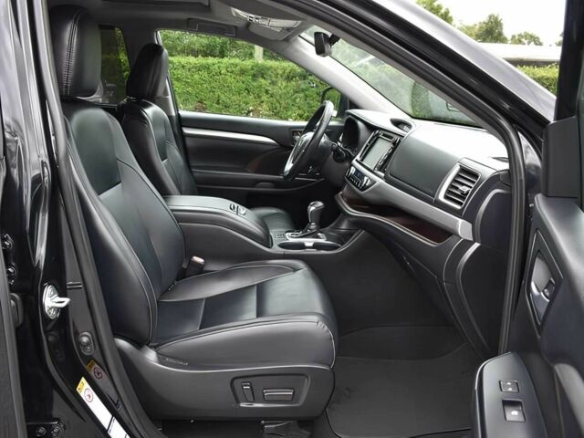 Чорний Тойота Хайлендер, об'ємом двигуна 3.5 л та пробігом 44 тис. км за 14200 $, фото 8 на Automoto.ua