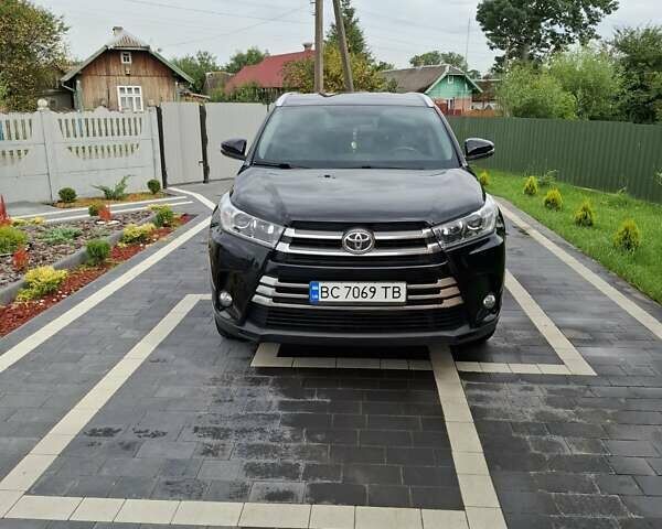 Чорний Тойота Хайлендер, об'ємом двигуна 3.46 л та пробігом 160 тис. км за 35200 $, фото 4 на Automoto.ua