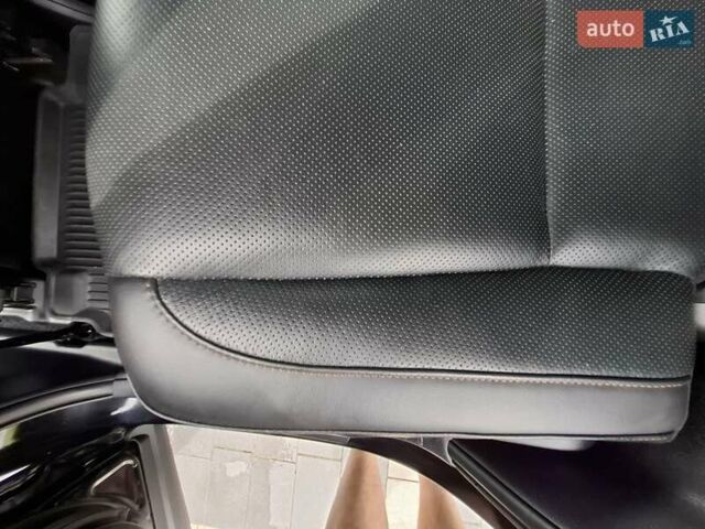 Чорний Тойота Хайлендер, об'ємом двигуна 3.46 л та пробігом 160 тис. км за 35200 $, фото 1 на Automoto.ua