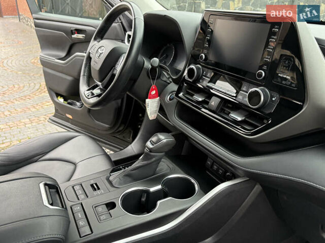 Чорний Тойота Хайлендер, об'ємом двигуна 3.46 л та пробігом 65 тис. км за 37700 $, фото 19 на Automoto.ua