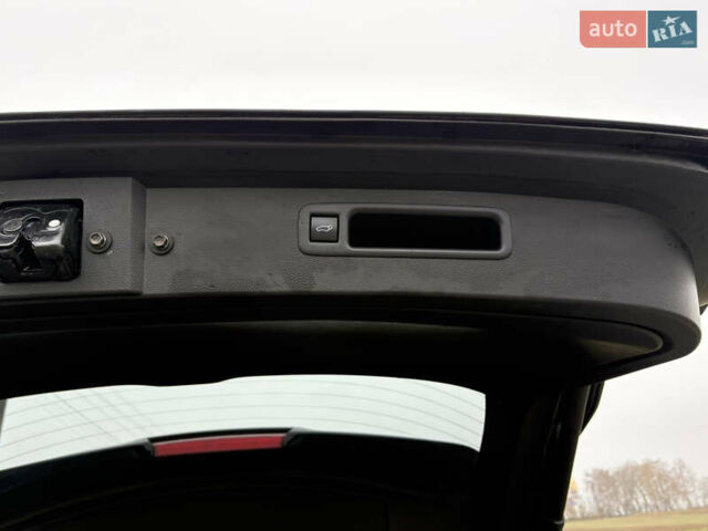 Чорний Тойота Хайлендер, об'ємом двигуна 3.46 л та пробігом 65 тис. км за 37700 $, фото 25 на Automoto.ua