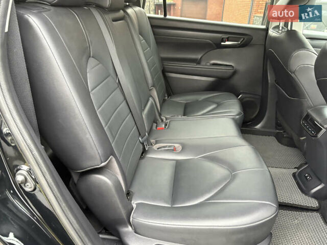 Чорний Тойота Хайлендер, об'ємом двигуна 3.46 л та пробігом 65 тис. км за 37700 $, фото 17 на Automoto.ua