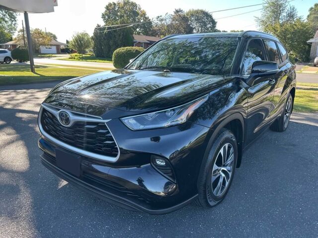 Черный Тойота Хайлендер, объемом двигателя 3.5 л и пробегом 18 тыс. км за 18900 $, фото 2 на Automoto.ua