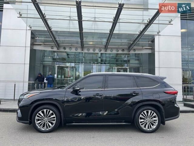 Тойота Хайлендер 2021 в Киеве на Automoto.ua Черный Тойота Хайлендер, объемом двигателя 3.46 л и пробегом 107 тыс. км за 41111 $, фото 8 на Automoto.ua