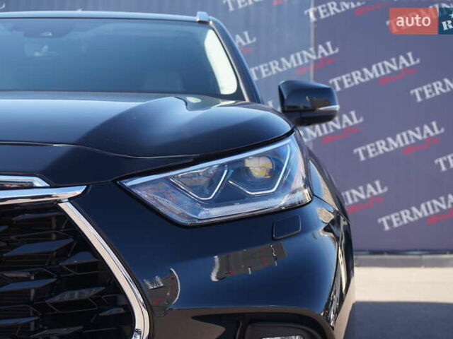 Тойота Хайлендер 2021 у Одесі на Automoto.ua Чорний Тойота Хайлендер, об'ємом двигуна 2.49 л та пробігом 32 тис. км за 41500 $, фото 15 на Automoto.ua