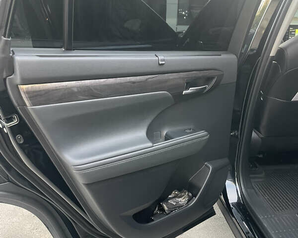 Тойота Хайлендер 2021 в Киеве на Automoto.ua Черный Тойота Хайлендер, объемом двигателя 3.46 л и пробегом 77 тыс. км за 46500 $, фото 26 на Automoto.ua