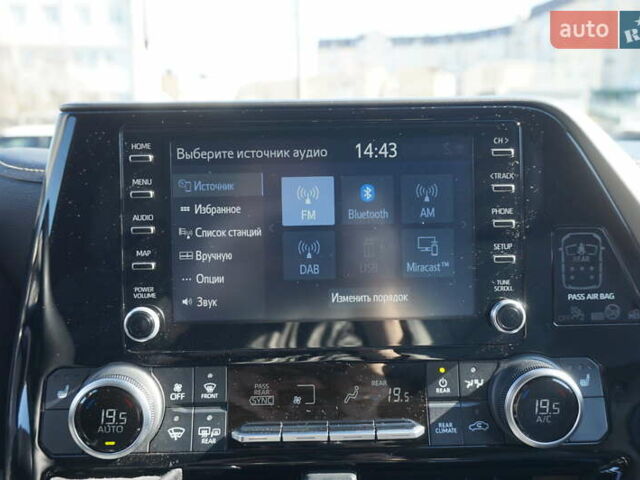 Тойота Хайлендер 2021 у Одесі на Automoto.ua Чорний Тойота Хайлендер, об'ємом двигуна 2.49 л та пробігом 32 тис. км за 41500 $, фото 60 на Automoto.ua