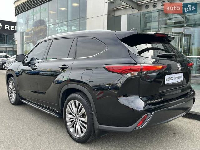 Тойота Хайлендер 2021 в Киеве на Automoto.ua Черный Тойота Хайлендер, объемом двигателя 3.46 л и пробегом 107 тыс. км за 41111 $, фото 7 на Automoto.ua