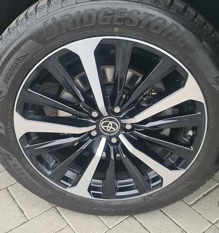 Черный Тойота Хайлендер, объемом двигателя 2.49 л и пробегом 84 тыс. км за 49900 $, фото 11 на Automoto.ua