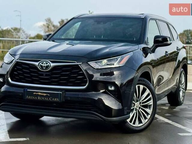 Тойота Хайлендер 2021 в Киеве на Automoto.ua Черный Тойота Хайлендер, объемом двигателя 3.46 л и пробегом 97 тыс. км за 46990 $, фото 6 на Automoto.ua