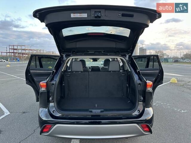 Черный Тойота Хайлендер, объемом двигателя 2.5 л и пробегом 72 тыс. км за 52555 $, фото 34 на Automoto.ua