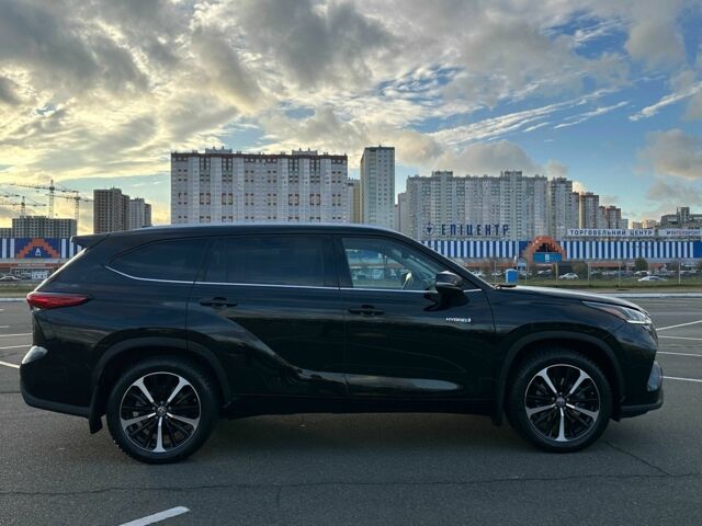 Черный Тойота Хайлендер, объемом двигателя 2.5 л и пробегом 72 тыс. км за 52555 $, фото 6 на Automoto.ua