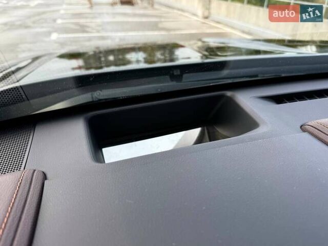 Тойота Хайлендер 2021 в Киеве на Automoto.ua Черный Тойота Хайлендер, объемом двигателя 3.46 л и пробегом 97 тыс. км за 46990 $, фото 45 на Automoto.ua