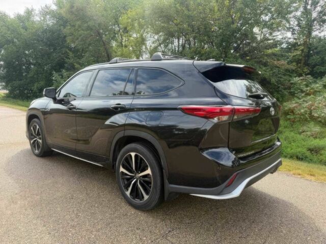 Тойота Хайлендер 2021 в Киеве на Automoto.ua Черный Тойота Хайлендер, объемом двигателя 3.5 л и пробегом 25 тыс. км за 14000 $, фото 5 на Automoto.ua