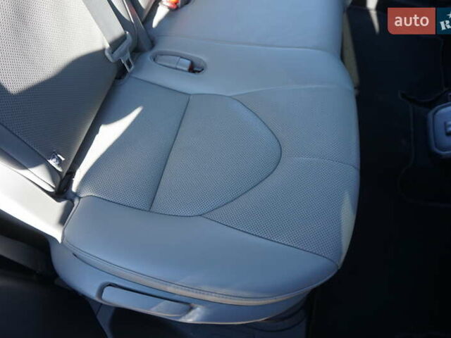 Тойота Хайлендер 2021 у Одесі на Automoto.ua Чорний Тойота Хайлендер, об'ємом двигуна 2.49 л та пробігом 32 тис. км за 41500 $, фото 32 на Automoto.ua