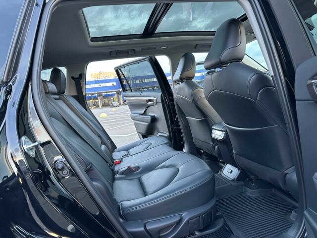 Черный Тойота Хайлендер, объемом двигателя 2.5 л и пробегом 72 тыс. км за 52555 $, фото 17 на Automoto.ua