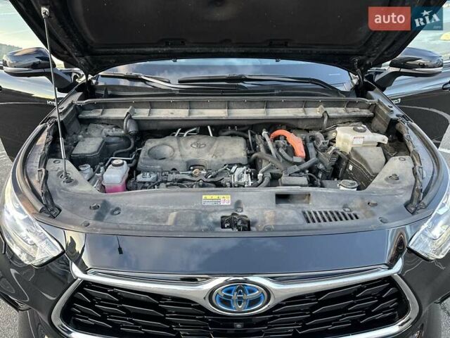 Черный Тойота Хайлендер, объемом двигателя 2.5 л и пробегом 72 тыс. км за 52555 $, фото 38 на Automoto.ua