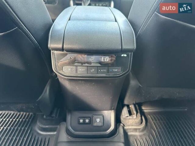 Чорний Тойота Хайлендер, об'ємом двигуна 3.46 л та пробігом 72 тис. км за 42000 $, фото 16 на Automoto.ua