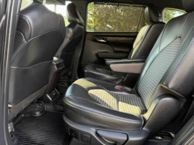 Тойота Хайлендер 2021 в Виннице на Automoto.ua Черный Тойота Хайлендер, объемом двигателя 3.5 л и пробегом 56 тыс. км за 14000 $, фото 13 на Automoto.ua