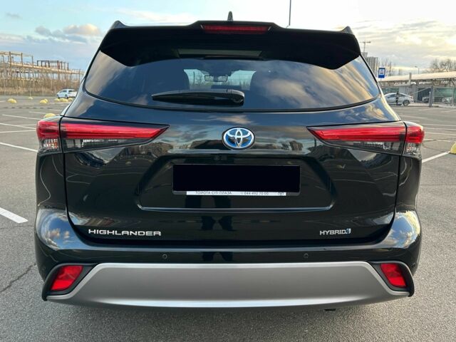 Черный Тойота Хайлендер, объемом двигателя 2.5 л и пробегом 72 тыс. км за 52555 $, фото 8 на Automoto.ua