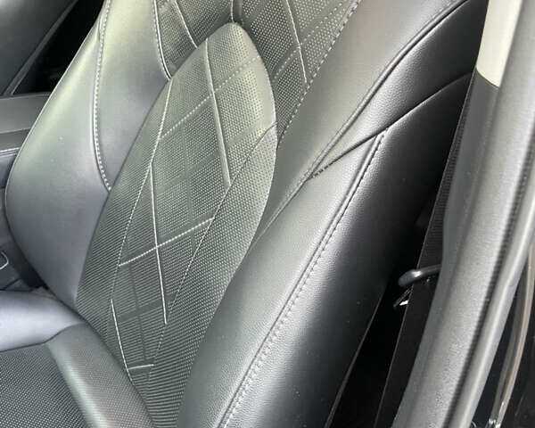 Тойота Хайлендер 2021 в Киеве на Automoto.ua Черный Тойота Хайлендер, объемом двигателя 3.46 л и пробегом 77 тыс. км за 46500 $, фото 21 на Automoto.ua