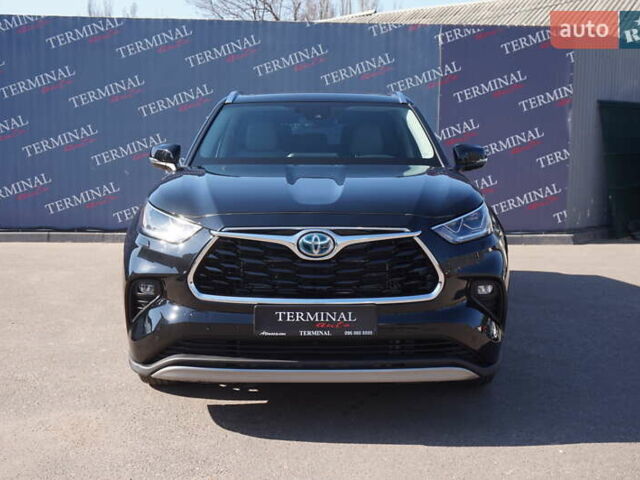 Тойота Хайлендер 2021 у Одесі на Automoto.ua Чорний Тойота Хайлендер, об'ємом двигуна 2.49 л та пробігом 32 тис. км за 41500 $, фото 3 на Automoto.ua