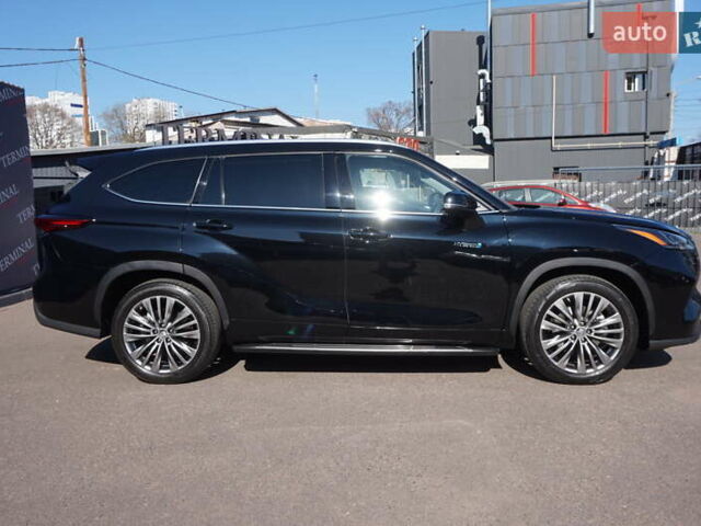 Тойота Хайлендер 2021 у Одесі на Automoto.ua Чорний Тойота Хайлендер, об'ємом двигуна 2.49 л та пробігом 32 тис. км за 41500 $, фото 1 на Automoto.ua