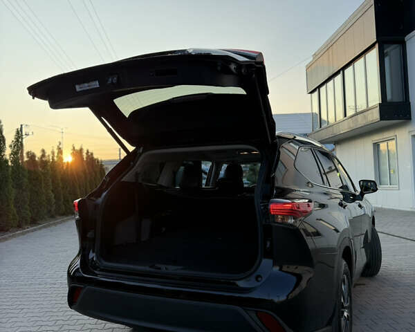 Черный Тойота Хайлендер, объемом двигателя 3.46 л и пробегом 40 тыс. км за 39999 $, фото 19 на Automoto.ua