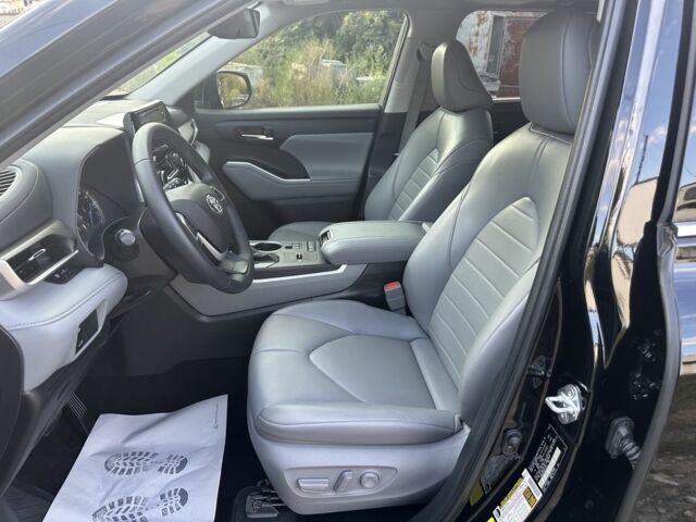 Черный Тойота Хайлендер, объемом двигателя 2.5 л и пробегом 73 тыс. км за 42000 $, фото 7 на Automoto.ua