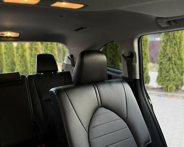 Черный Тойота Хайлендер, объемом двигателя 3.46 л и пробегом 40 тыс. км за 39999 $, фото 49 на Automoto.ua