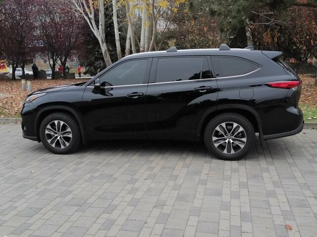 Черный Тойота Хайлендер, объемом двигателя 3.5 л и пробегом 47 тыс. км за 44500 $, фото 1 на Automoto.ua