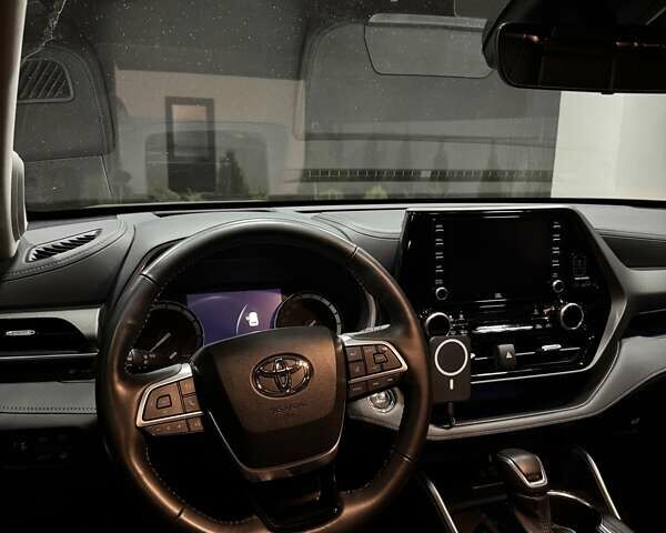 Чорний Тойота Хайлендер, об'ємом двигуна 3.46 л та пробігом 26 тис. км за 57600 $, фото 23 на Automoto.ua