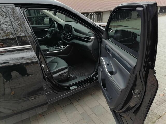 Черный Тойота Хайлендер, объемом двигателя 3.5 л и пробегом 47 тыс. км за 44500 $, фото 16 на Automoto.ua