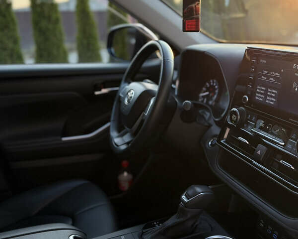 Черный Тойота Хайлендер, объемом двигателя 3.46 л и пробегом 40 тыс. км за 39999 $, фото 24 на Automoto.ua