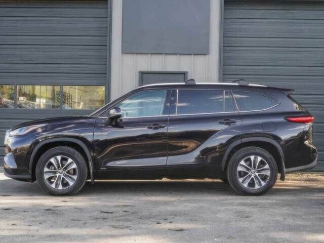 Черный Тойота Хайлендер, объемом двигателя 2.5 л и пробегом 45 тыс. км за 20000 $, фото 3 на Automoto.ua