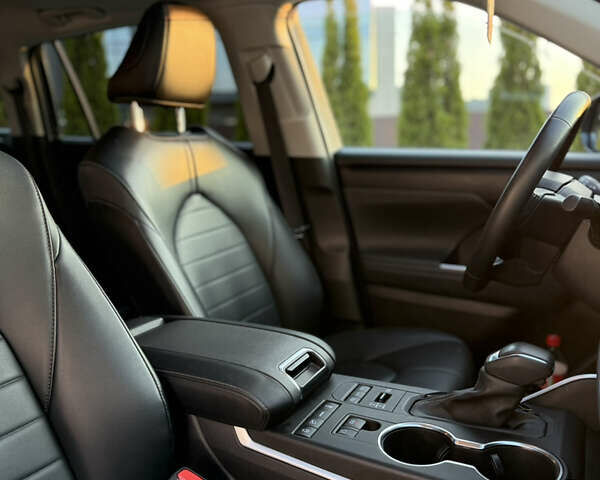 Черный Тойота Хайлендер, объемом двигателя 3.46 л и пробегом 40 тыс. км за 39999 $, фото 26 на Automoto.ua