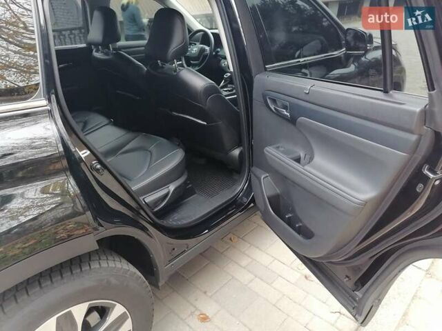 Чорний Тойота Хайлендер, об'ємом двигуна 1.48 л та пробігом 46 тис. км за 44500 $, фото 24 на Automoto.ua