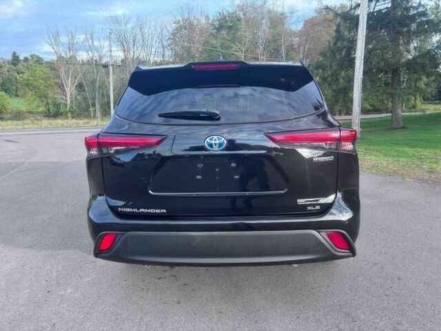 Черный Тойота Хайлендер, объемом двигателя 2.5 л и пробегом 19 тыс. км за 24000 $, фото 5 на Automoto.ua