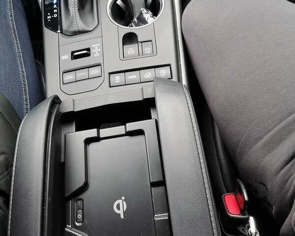 Чорний Тойота Хайлендер, об'ємом двигуна 1.48 л та пробігом 46 тис. км за 44500 $, фото 37 на Automoto.ua