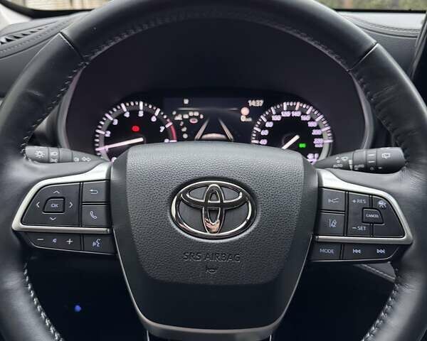 Чорний Тойота Хайлендер, об'ємом двигуна 3.46 л та пробігом 26 тис. км за 57600 $, фото 21 на Automoto.ua