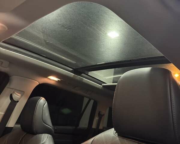 Чорний Тойота Хайлендер, об'ємом двигуна 3.46 л та пробігом 26 тис. км за 57600 $, фото 39 на Automoto.ua