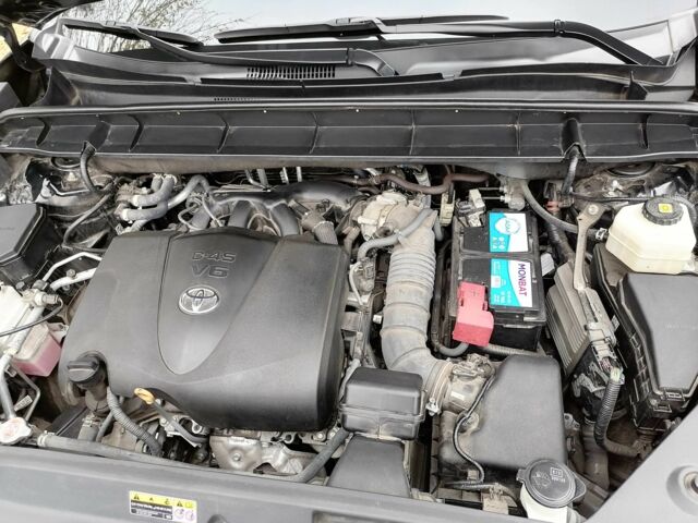 Черный Тойота Хайлендер, объемом двигателя 3.5 л и пробегом 47 тыс. км за 44500 $, фото 19 на Automoto.ua