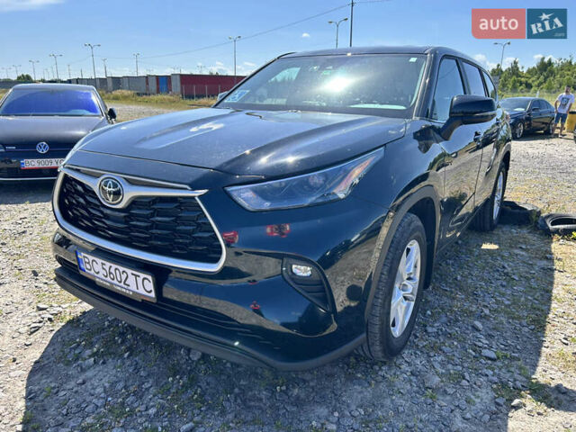 Черный Тойота Хайлендер, объемом двигателя 2.4 л и пробегом 21 тыс. км за 42300 $, фото 1 на Automoto.ua