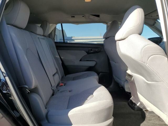 Тойота Хайлендер 2023 в Львове на Automoto.ua Черный Тойота Хайлендер, объемом двигателя 2.4 л и пробегом 34 тыс. км за 27000 $, фото 10 на Automoto.ua