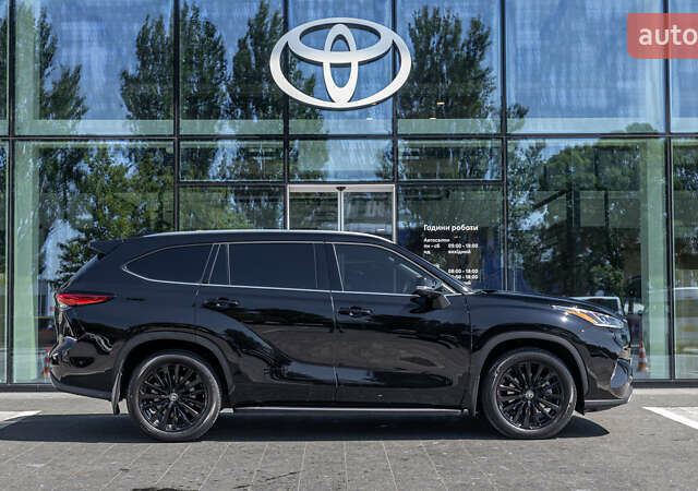 Тойота Хайлендер 2023 в Днепре (Днепропетровске) на Automoto.ua Черный Тойота Хайлендер, объемом двигателя 2.49 л и пробегом 29 тыс. км за 67277 $, фото 19 на Automoto.ua
