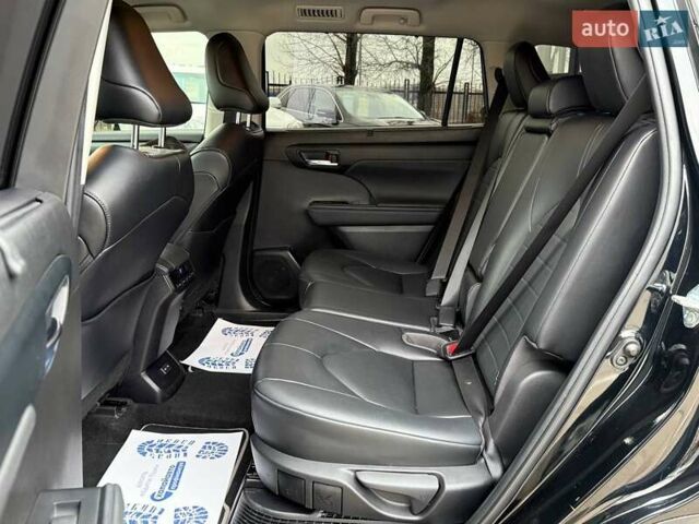 Чорний Тойота Хайлендер, об'ємом двигуна 2.49 л та пробігом 57 тис. км за 58800 $, фото 18 на Automoto.ua