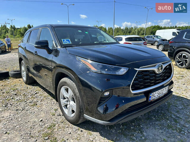 Черный Тойота Хайлендер, объемом двигателя 2.4 л и пробегом 21 тыс. км за 42300 $, фото 2 на Automoto.ua