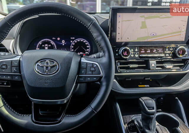 Тойота Хайлендер 2023 в Днепре (Днепропетровске) на Automoto.ua Черный Тойота Хайлендер, объемом двигателя 2.49 л и пробегом 29 тыс. км за 67277 $, фото 8 на Automoto.ua